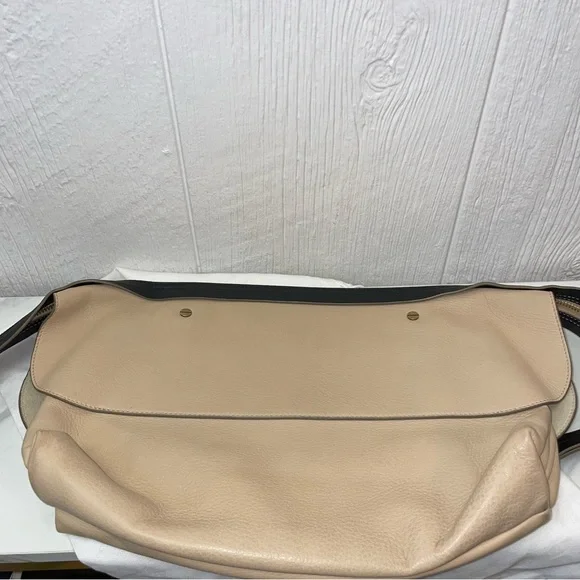 Chloe Leather Clutch Purse! - Picture 8 of 12